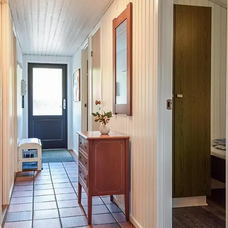 3 Bedroom Awesome In Blavand