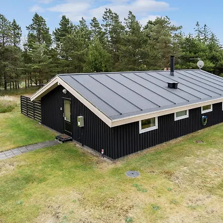 Hedevej Xii Denmk * Blåvand